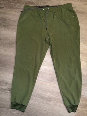 Beyond Scrubs Olive Green Jogger Pants Women’s Large Stretch Medical Uniform